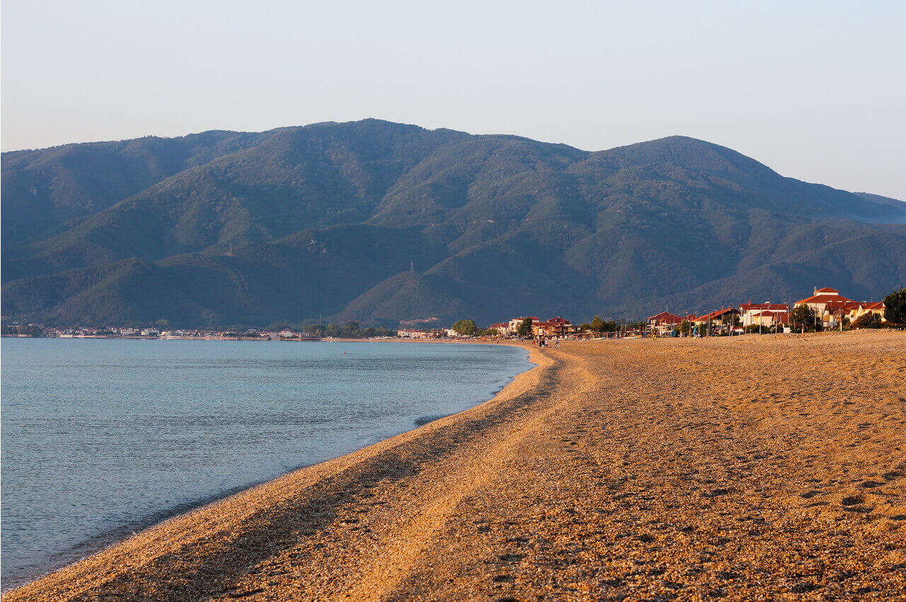 Οι 5 καλύτερες παραλίες κοντά στη Θεσσαλονίκη - Νέα Βρασνά - Alpha Drive Rent a Car