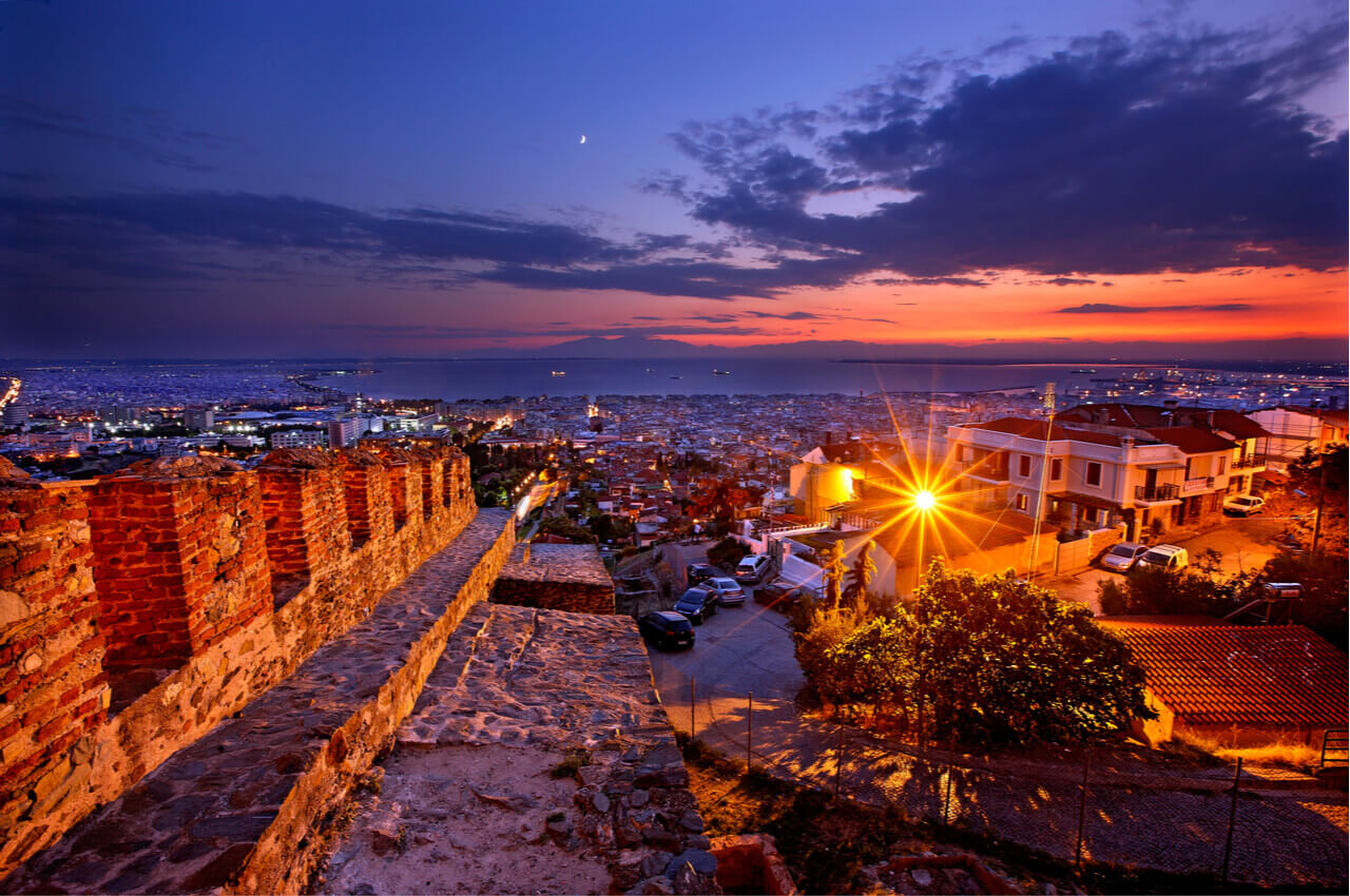 Romantischer zweitägiger Ausflug in Thessaloniki-ano poli-Alpha Drive